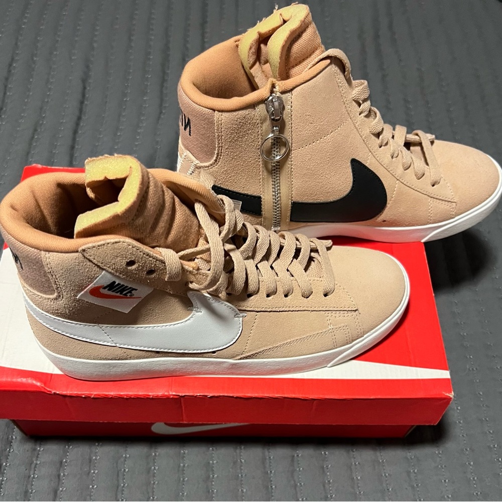 NIB women Nike blazer mid rebel 8